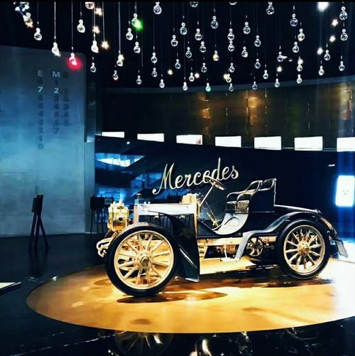德國司徒加特=斯圖加特Stuttgart必玩-Mercedes-Benz Museum 梅賽德斯-賓士博物館