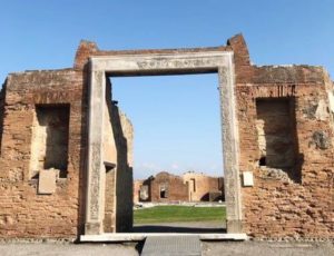 義大利龐貝 = 蓬佩伊 Pompeii 必玩 - Regio VII 15 Portico of Concordia Augusta - Building of Eumachia (義 Portico della Concordia Augusta - Edificio di Eumachia)