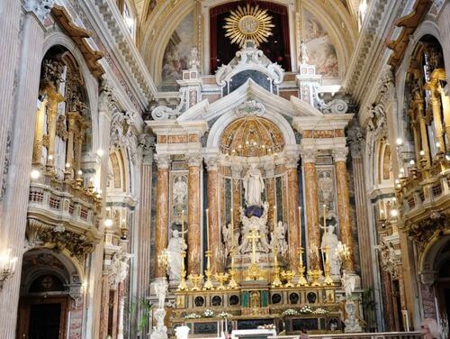 義大利拿坡里 = 那不勒斯 Naples (Napoli)必玩 -Chiesa del Gesù Nuovo 新耶穌教堂
