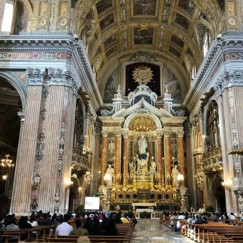義大利拿坡里 = 那不勒斯 Naples (Napoli)必玩 -Duomo di Napoli = Cattedrale di San Gennaro 拿坡里主教座堂 = 那不勒斯主教座堂 = 聖雅納略教堂