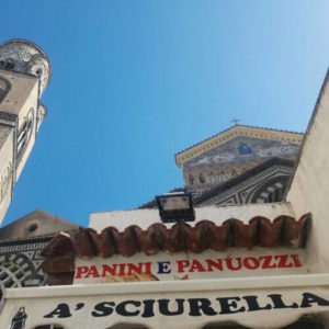 義大利阿瑪菲 Amalfi 必吃 - A'Sciurella - Panini e Panuozzi