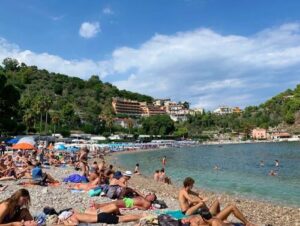 義大利陶爾米納 Taormina (西西里語 Taurmina) 必玩 - Spiaggia Isola Bella = Spiaggia Lido Mendolia