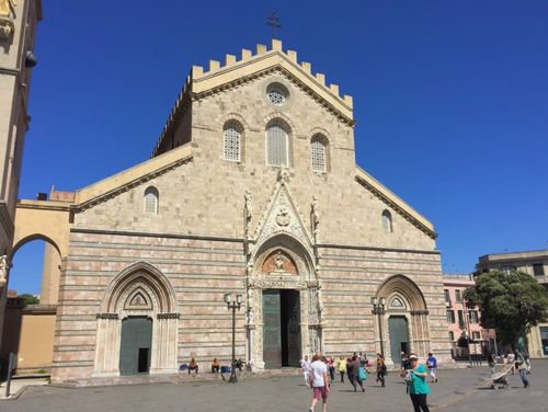義大利墨西拿 = 美西納 Messina 必玩 - Protometropolitana Basilica Cattedrale = Duomo di Messina 墨西拿主教座堂
