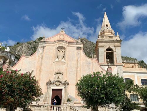 義大利陶爾米納 Taormina (西西里語 Taurmina) 必玩 - Chiesa di San Giuseppe 聖朱塞佩教堂
