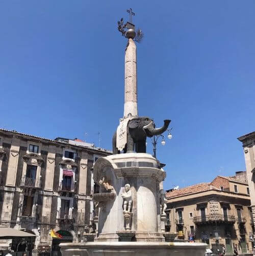 義大利卡塔尼亞 Catania 必玩 - Fontana dell'Elefante 大象噴泉
