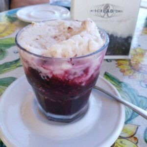 義大利斯特龍伯利島 ISOLA DI STROMBOLI 必吃 - Ritrovo Bar Ingrid