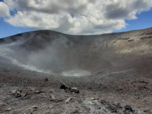 義大利武爾卡諾島 ISOLA DI VULCANO 必玩 - Gran Cratere (Fossa di Vulcano) 火山