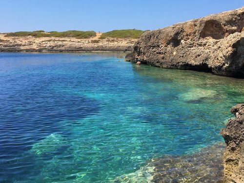 義大利蘭佩杜薩島 Isola di Lampedusa 必玩 - Spiaggia di Cala Francese 卡拉·弗朗西斯海灘