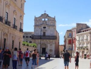 義大利錫拉庫薩 = 敘拉古 Siracusa (Syracuse) 必玩 - Chiesa di Santa Lucia alla badia 巴提亞聖露西亞教堂