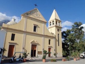 義大利斯特龍伯利島 ISOLA DI STROMBOLI 必玩 -Chiesa di San Vincenzo Ferreri 聖文森佐費雷里教堂
