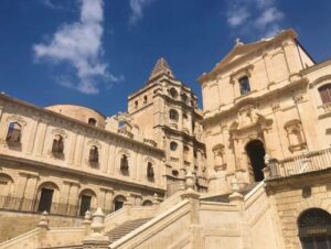 義大利諾托 Noto (西西里語 Notu) 必玩 - Chiesa di S. Francesco d'Assisi all'Immacolata dei Frati minori Conventuali 聖佛朗西斯科教堂