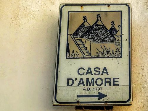 義大利阿爾貝羅貝洛 Alberobello (巴里方言 Ajarubbédde)必玩 - Casa D'Amore 愛之屋