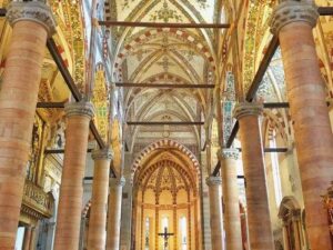 義大利威尼斯 Verona 維羅納 必玩 - Basilica di Santa Anastasia 聖亞納大教堂
