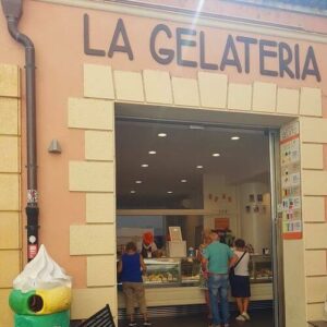 義大利威尼斯 Peschiera del Garda 佩斯基耶拉‧德爾‧加爾達 必吃 - La Gelateria Homemade