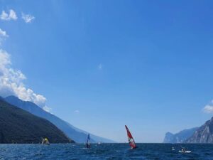 義大利威尼斯 納戈-托爾博萊 Nago–Torbole 必玩 - Spiaggia Lungolago 長廊海灘