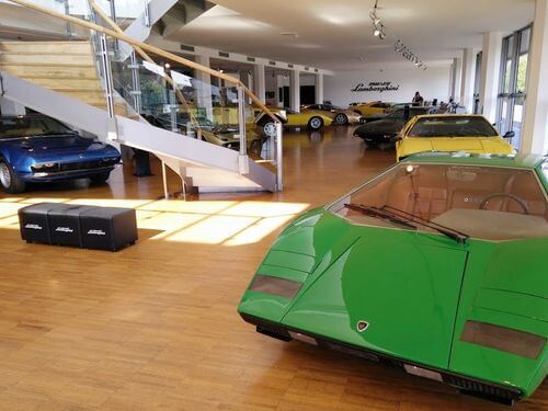 義大利波隆那 = 博洛尼亞 Bologna 必玩 - Museo Lamborghini MUDETEC 藍寶堅尼博物館 = 蘭博基尼博物館
