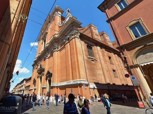 義大利波隆那 = 博洛尼亞 Bologna 必玩 - Cattedrale Metropolitana di San Pietro 聖伯多祿主教座堂 = 波隆那主教座堂