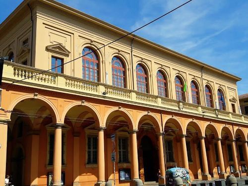 義大利波隆那 = 博洛尼亞 Bologna 必玩 - Teatro Comunale di Bologna 波隆那市政歌劇院 = 博洛尼亞市政歌劇院