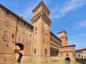 義大利費拉拉 = 菲拉拉 Ferrara必玩 - Castello Estense di Ferrara 埃斯特城堡 (= Castello di San Michele 聖米歇爾城堡)
