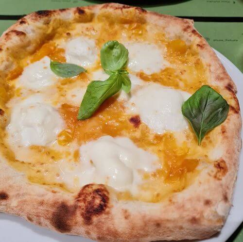 義大利拉文納 = 拉溫納 = 拉韋納 Ravenna必吃 - Pizza Futura