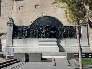 義大利帕爾馬 = 帕馬 Parma必玩 - Monumento a Giuseppe Verdi 朱塞佩威爾第紀念碑