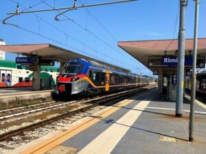 義大利里米尼 Rimini必玩 - Stazione di Rimini 里米尼火車站