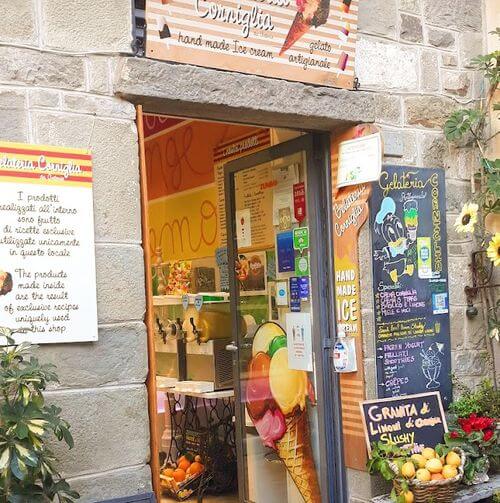 義大利Cinque Terre 五漁村 = 五鄉地必吃 - Gelateria Artigianale Corniglia