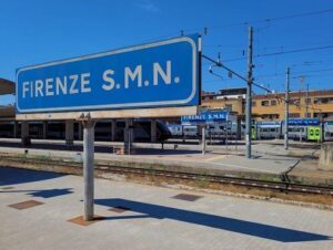義大利佛羅倫斯 = 佛羅倫薩 = 翡冷翠 Florence = Fiorenza = Firenze 必玩 - Stazione di Santa Maria Novella (SMN) - 新聖母瑪利亞車站 / 佛羅倫斯中央車站