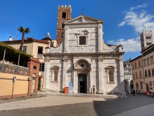 義大利盧卡 Lucca 必玩 - Chiesa dei Santi Giovanni e Reparata 聖喬瓦尼和雷帕拉塔教堂