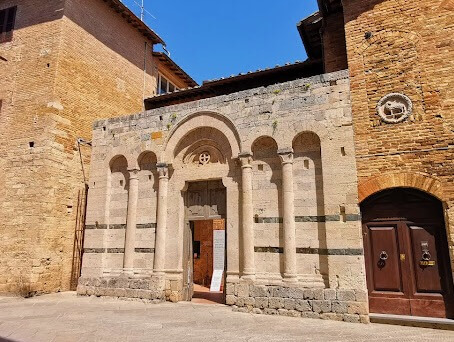 義大利San Gimignano 聖吉米尼亞諾 = 聖吉米納諾必玩 - Chiesa San Francesco - San Gimignano = Resti della Chiesa di San Francesco 聖弗朗切斯科教堂