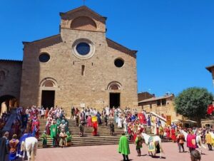 義大利San Gimignano 聖吉米尼亞諾 = 聖吉米納諾必玩 - Ferie delle Messi 中世紀豐收節