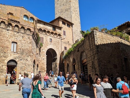 義大利San Gimignano 聖吉米尼亞諾 = 聖吉米納諾必玩 - Torre dei Becci 貝奇塔 - Arco dei Becci 貝奇門