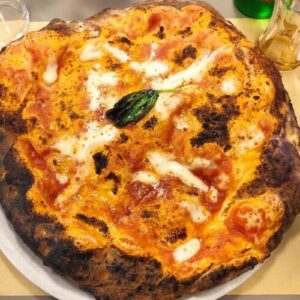 義大利 Perugia 佩魯賈必吃 - Pizzeria Mediterranea