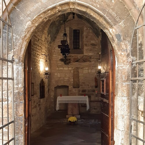 義大利 Assisi 阿西西 = 亞西西必玩 - Santuario di San Francesco Piccolino = La Chiesa San Francesco Piccolino 聖佛朗朗西斯科皮科利諾演講廳
