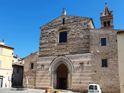 義大利 Foligno 福利尼奧必玩 - Chiesa di San Giacomo 聖賈科莫教堂 = 聖詹姆斯教堂