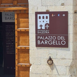 義大利 Gubbio 古比奧 (= Eugubini 尤古比尼) 必玩 - Palazzo Ducale 公爵宮 = Palazzo della Guardia