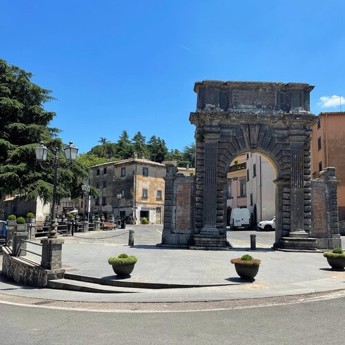 義大利 Civita di Bagnoregio 白露里治奧必玩 - Porta Albana 阿爾巴納門