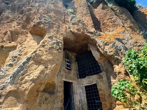 義大利 Civita di Bagnoregio 白露里治奧必玩 - Cappella della Madonna del Carcere 監獄聖母教堂