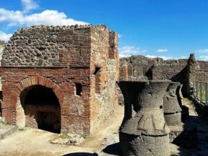 義大利龐貝 = 蓬佩伊 Pompeii 必玩 - Regio VII 20 Bakery of Popidio Prisco (義 Panificio di Popidio Prisco)