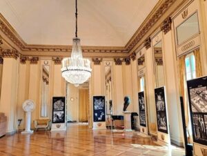 義大利Milan 米蘭 (義語 Milano) 必玩 - Teatro Alla Scala = La Scala 斯卡拉大劇院 = 史卡拉歌劇院 = Teatro alla Scala di Milano = Nuovo Regio Ducal Teatro alla Scala = Museo Teatrale alla Scala 斯卡拉大劇院博物館 = Piazza della Scala 斯卡拉廣場 = 斯卡拉大劇院廣場