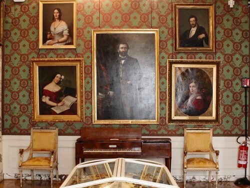 義大利Milan 米蘭 (義語 Milano) 必玩 - Teatro Alla Scala = La Scala 斯卡拉大劇院 = 史卡拉歌劇院 = Teatro alla Scala di Milano = Nuovo Regio Ducal Teatro alla Scala = Museo Teatrale alla Scala 斯卡拉大劇院博物館 = Piazza della Scala 斯卡拉廣場 = 斯卡拉大劇院廣場