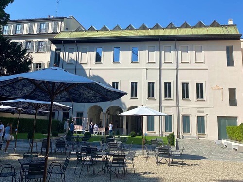 義大利Milan 米蘭 (義語 Milano) 必玩 - Accademia di Belle Arti di Brera 布雷拉美術學院 = 國立米蘭美術學院 = Accademia di Brera = Palazzo di Brera = Pinacoteca di Brera 布雷拉美術館 = 布雷拉畫廊 = Cortile d'onore del Palazzo di Brera 布雷拉宮榮譽庭院 = Biblioteca Nazionale Braidense di Brera 布雷拉國立圖書館 = Biblioteca Nazionale Braidense = Orto Botanico di Brera 布雷拉植物園 = Hortus Botanicus Braidensis = Museo Astronomico di Brera 布雷拉天文博物館 = Museo Astronomico-Orto Botanico di Brera = INAF - Osservatorio Astronomico di Brera = Palazzo Citterio 奇特里奧宮