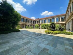 義大利Milan 米蘭 (義語 Milano) 必玩 - Piazza del Quadrilatero 四邊形廣場 = 正方形廣場 = Piazza Quadrilatero - Ex Seminario Arcivescovile di Milano