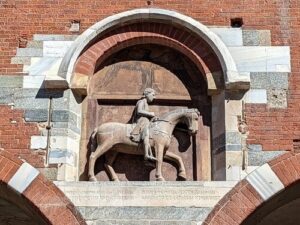 義大利Milan 米蘭 (義語 Milano) 必玩 - Palazzo della Ragione 理性宮 = 拉焦內宮 = Palazzo del Broletto Nuovo = Piazza Mercanti = Piazza di Mercant 商人廣場 = Piazza del Broletto = Casa dei Panigarola 帕尼加羅拉之家 = 帕尼伽羅拉府 = Palazzo dei Notai = Palazzo delle Scuole Palatine 帕拉丁學校宮 = 帕拉蒂恩學院宮 = Palazzo dei Giureconsulti 朱利康素蒂宮 = Palazzo Giureconsulti 朱雷孔索爾蒂宮 = Palazzo Affari = Cinque Vie 五街區