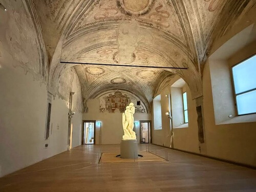 義大利Milan 米蘭 (義語 Milano) 必玩 - Castello Sforzesco 斯福爾扎城堡 = 斯福爾扎古堡 = Castello di Porta Giovia = Musei del Castello Sforzesco 斯福爾扎城堡博物館 = Museo della Pietà Rondanini 隆達尼尼聖殤博物館 = Cortile della Rocchetta 羅凱塔庭院 = Piazza Castello 城堡廣場 = 卡斯特羅廣場 = Fontana di Piazza Castello (= Turta di spus)