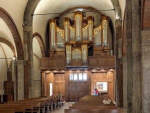 義大利Milan 米蘭 (義語 Milano) 必玩 - Basilica di San Babila 聖巴比拉大教堂 = Chiesa di San Babila = Basilica collegiata Prepositurale di San Babila = Piazza San Babila 聖巴比拉廣場
