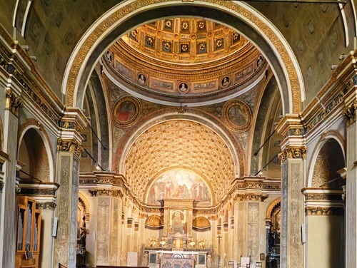 義大利Milan 米蘭 (義語 Milano) 必玩 - Chiesa di Santa Maria Presso San Satiro 聖沙弟樂聖母堂 = 聖薩蒂羅聖母瑪利亞教堂 = 聖薩蒂羅聖母教堂 = Basilica Prepositurale di Santa Maria Presso San Satiro = Cappella di San Satiro 聖薩蒂羅禮拜堂 = Sacello di San Satiro = Cappella di Pietà