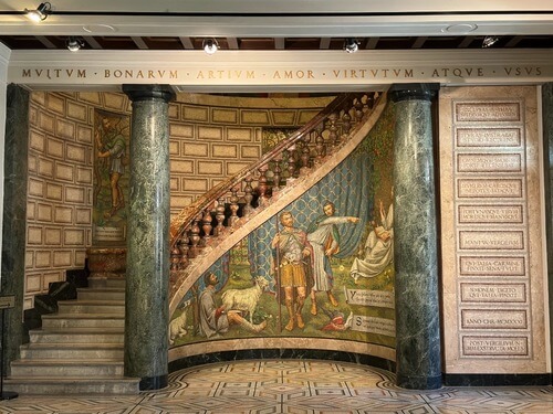 義大利Milan 米蘭 (義語 Milano) 必玩 - Pinacoteca Ambrosiana 盎博羅削畫廊 = 安布羅修美術館 = 安布羅西亞美術館 = = Biblioteca Pinacoteca Accademia Ambrosiana 盎博羅削圖書館 = Accademia Ambrosiana