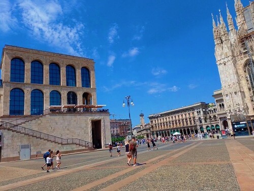 義大利Milan 米蘭 (義語 Milano) 必玩 - Palazzo Reale di Milano 米蘭王宮 = 米蘭皇宮 = Palazzo del Broletto Vecchio = Brolo dell'Arcivescovo = Brolo di Sant'Ambrogio = Museo del Novecento 二十世紀博物館 = Palazzo dell'Arengario