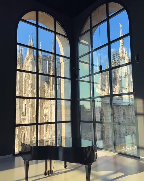 義大利Milan 米蘭 (義語 Milano) 必玩 - Palazzo Reale di Milano 米蘭王宮 = 米蘭皇宮 = Palazzo del Broletto Vecchio = Brolo dell'Arcivescovo = Brolo di Sant'Ambrogio = Museo del Novecento 二十世紀博物館 = Palazzo dell'Arengario